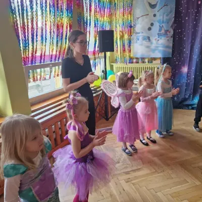 Bal Karnawal2025 2026 8